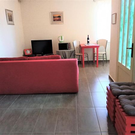 Cozy Apartment In The City Center Пула Екстериор снимка